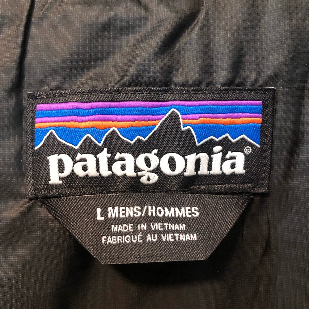 Patagonia Men’s Black Nano Puff Vest - Picture 9 of 16